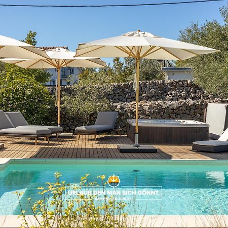 Villa 5 Elements Gostinjac Екстериор снимка